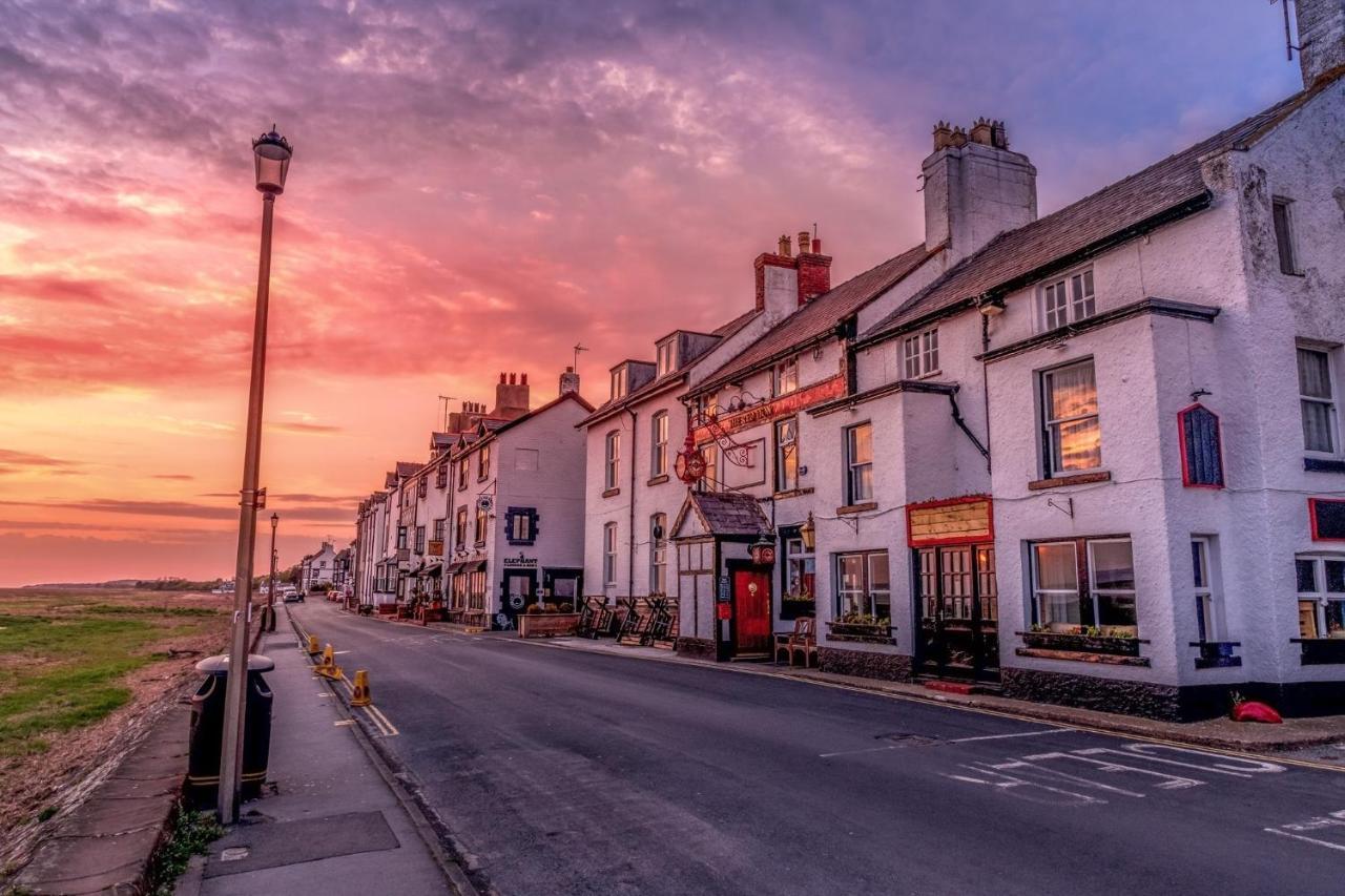 Gibson Manor Apartments Wallasey Dış mekan fotoğraf