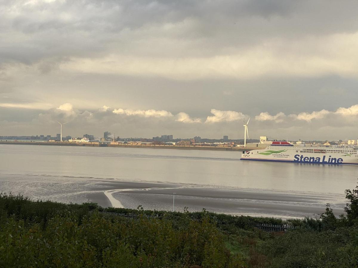Gibson Manor Apartments Wallasey Dış mekan fotoğraf