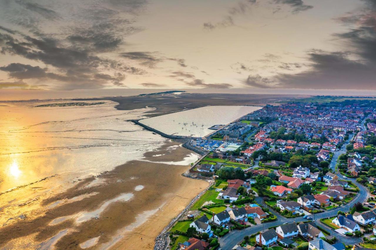 Gibson Manor Apartments Wallasey Dış mekan fotoğraf